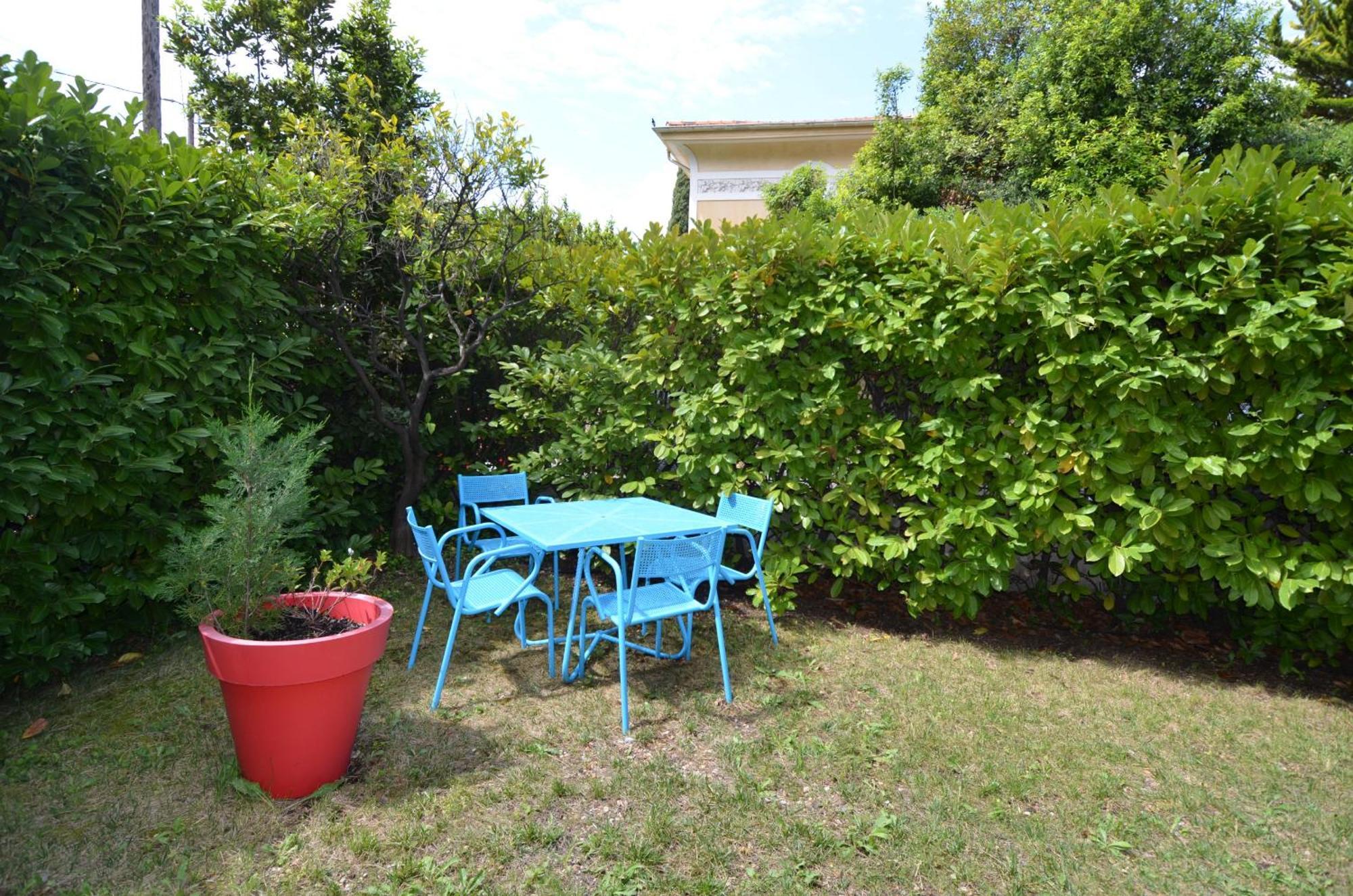Parc Louisa - Appartement D'Epoque Avec Jardin Et Parking 4 Personnes Le Port De Nice Exterior photo